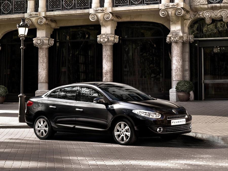  Renault Fluence 2009 года  (фото 18 из 30)